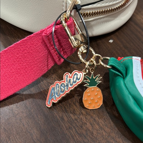 Disney Stitch Crossbody Stadium Bag - Watermelon Coin Purse & 2 charms NWT - Picture 5 of 5